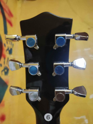 For Sale Electric Guitar Knight Les Paul