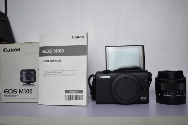 Canon eos m100 (with box)