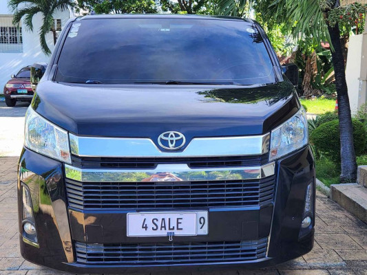 2019 Toyota gl grandia