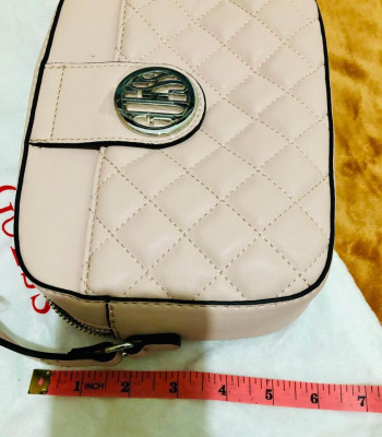 Guess Womens Crossbody Bag