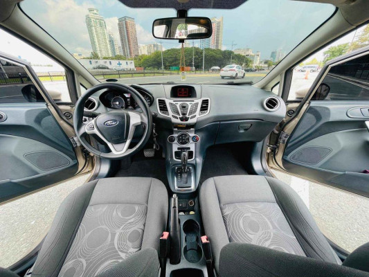 2013 Ford fiesta
