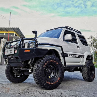 2017 Suzuki Jimny 4X4 AT JLX LOADED