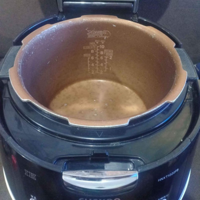 CUCKOO Electric Rice Cooker