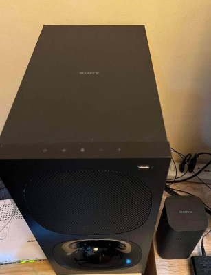 Sony speaker HT-S20r