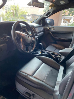 2017 Ford everest titanium