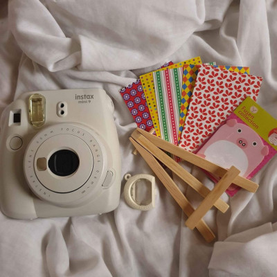 Instax Mini 9 - Smoky White