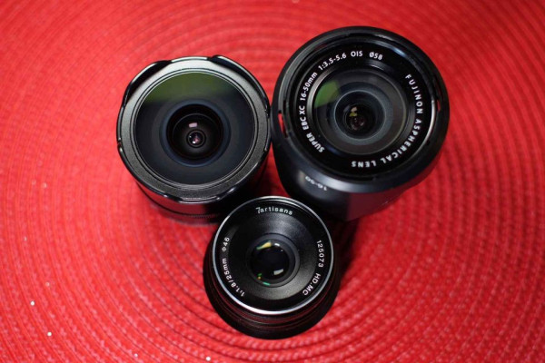 Fuji X Lenses (Kit & Prime)