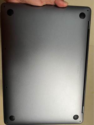 Macbook Pro 13’ 2019 Touchbar Quad-Core i5 8/256 Japan Spec