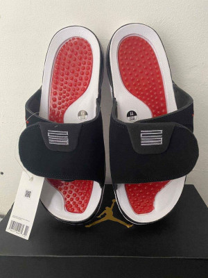 JORDAN Hydro XI Retro - ORIGINAL