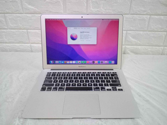 MACBOOK AIR 2015 model