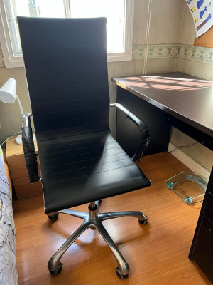 Midcentury Modern Black Leather Office Chair