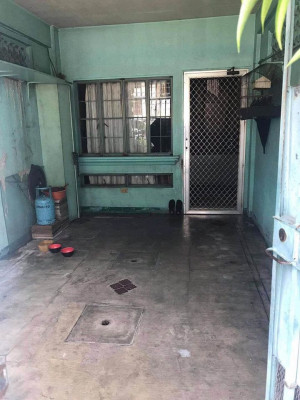 Townhouse for sale in San Andres manila (house and lot)