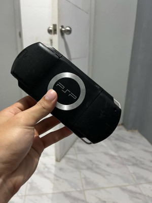 For Sale Original Rare Sony PSP Phat/Slim 2 with memory stick (8GB) TAKE ALL