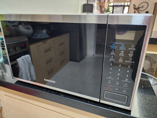 Samsung 32L Microwave Oven