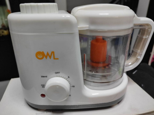 Preloved Owl Baby Food Processor/Maker