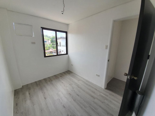 House & lot for sale in Marikina