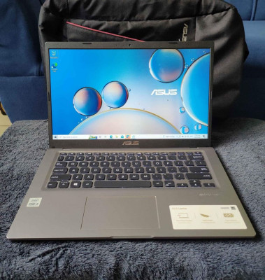 ASUS X415 10TH GEN i3 good as new