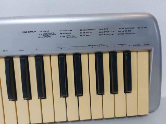 Roland ED PC-70 midi controller keyboard