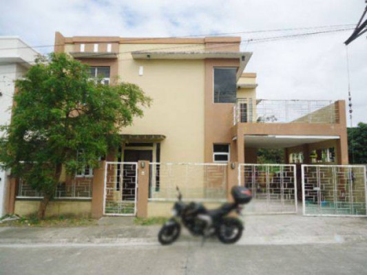 House and lot - Dasmariñas, Cavite