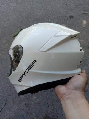 Spyder spike² pearl white