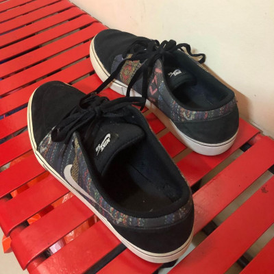 SIZE 12 Mens - Nike SB