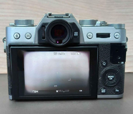 FUJIFILM X-T10