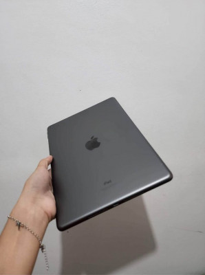 Ipad 9th Gen FOR SALE