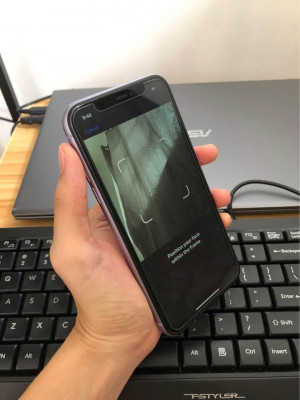 iPhone 11 64GB Purple