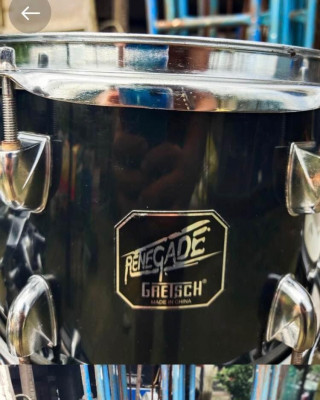 Gretsch Renegade 5pcs Drum Shell only no hardware and cymbals For Sale 15k!