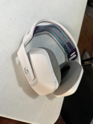 G733 logitech gaming headset rgb