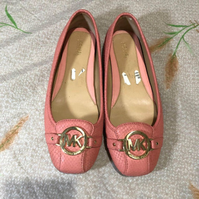 Authentic Michael Kors Flats