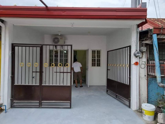 Brand New house and Iot for sale in Imus cavite