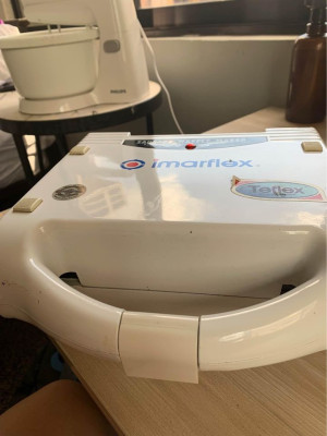Imarflex Waffle Maker
