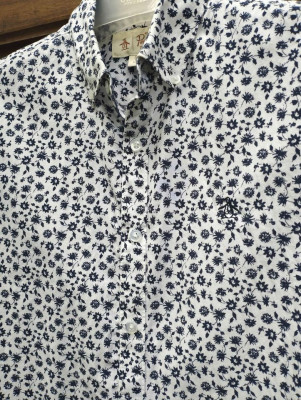 Penguin short sleeves polo small on tag