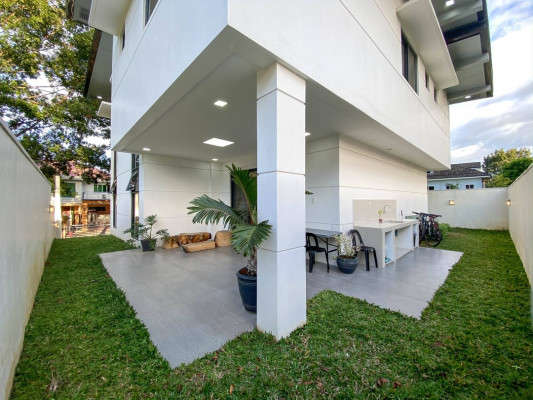 Dreamy House for Sale in Quezon City