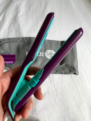 Preloved Unix Take Out hair straightener/curler