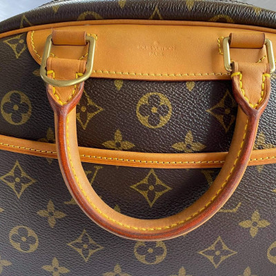 Louis Vuitton Trouville Handbag