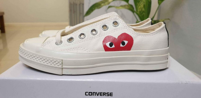 Converse x CDG Play