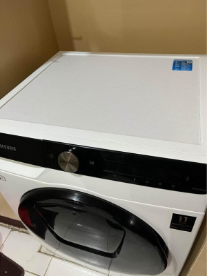 Washer dryer combo with AI control