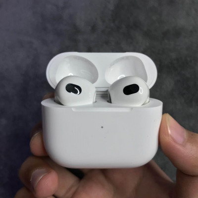 AirPods 3rd gen