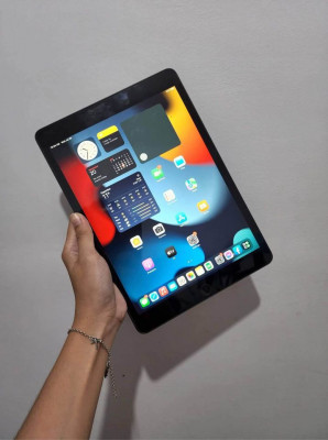 Ipad 9th Gen FOR SALE