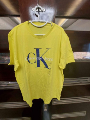 Calvin Klein T-Shirt