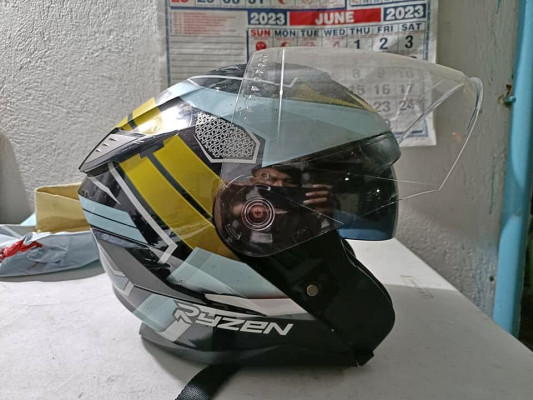 For sale Ryzen helmet dual visor