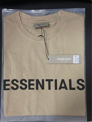 ESSENTIALS FEAR OF GOD