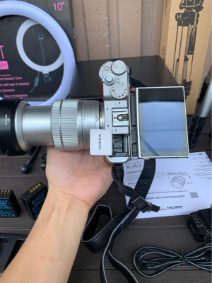 Fujifilm X-A3 Mirrorless VLOGGING Camera