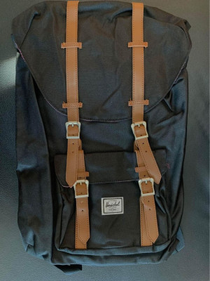 Herschel Bagpack Black And Brown