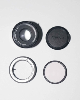 CANON FD 50MM 1.8 WITH EF MOUNT ADAPTER