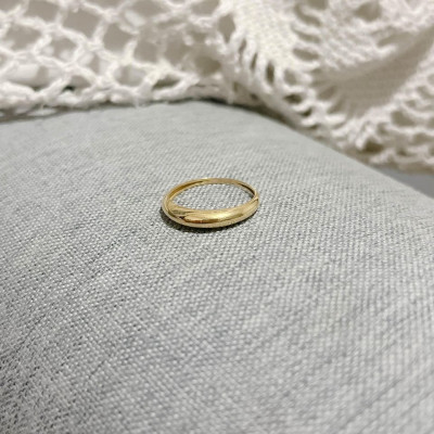 Preloved 18k dome ring