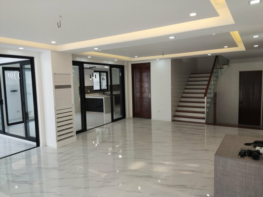 HOUSE & LOT for Sale in Antipolo