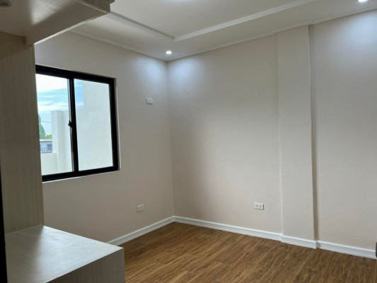 HOUSE AND LOT FOR SALE!!!